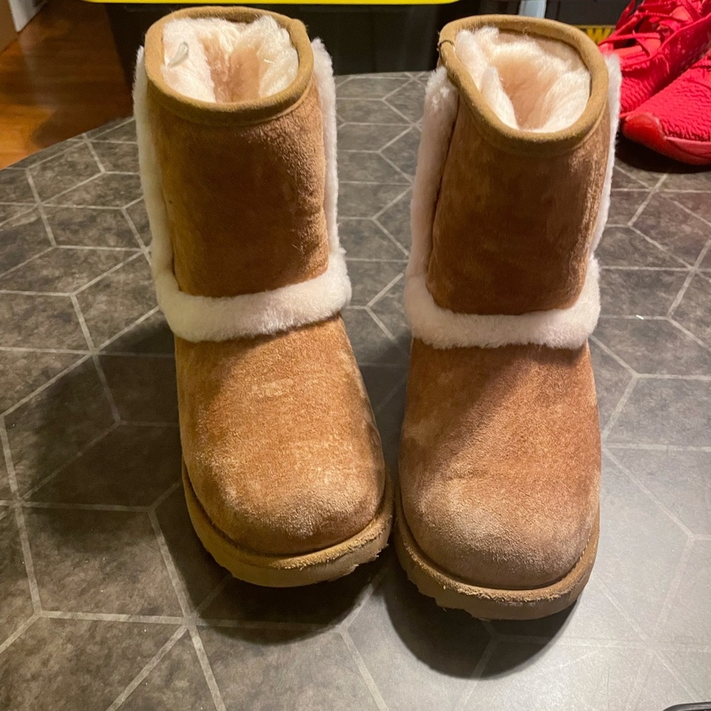 Ugg with fur